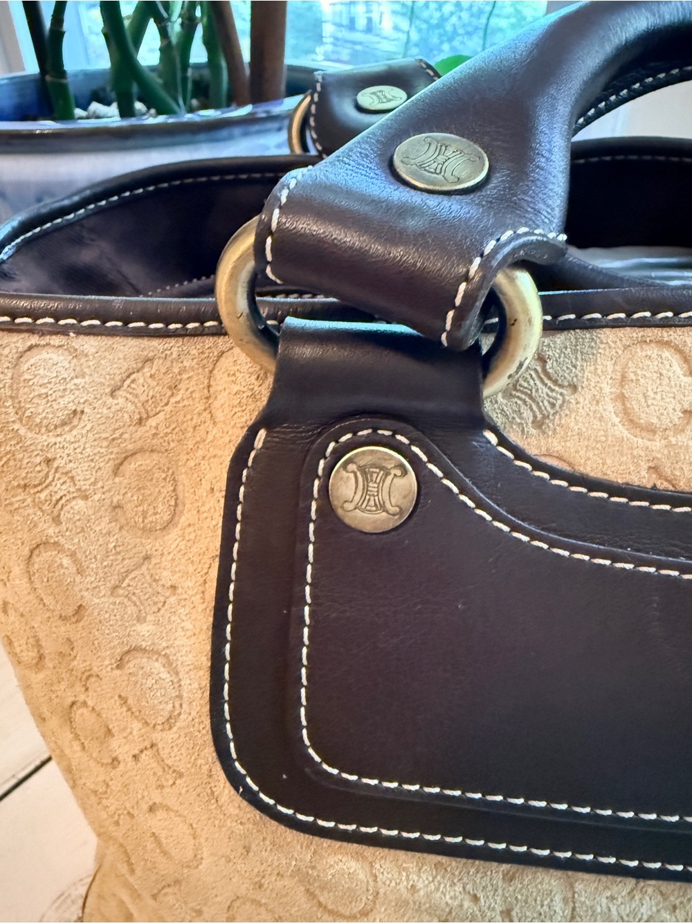 Celine | Vintage Boogie Bag in Tan C Macadam Embossed Suede - Picture 5 of 15